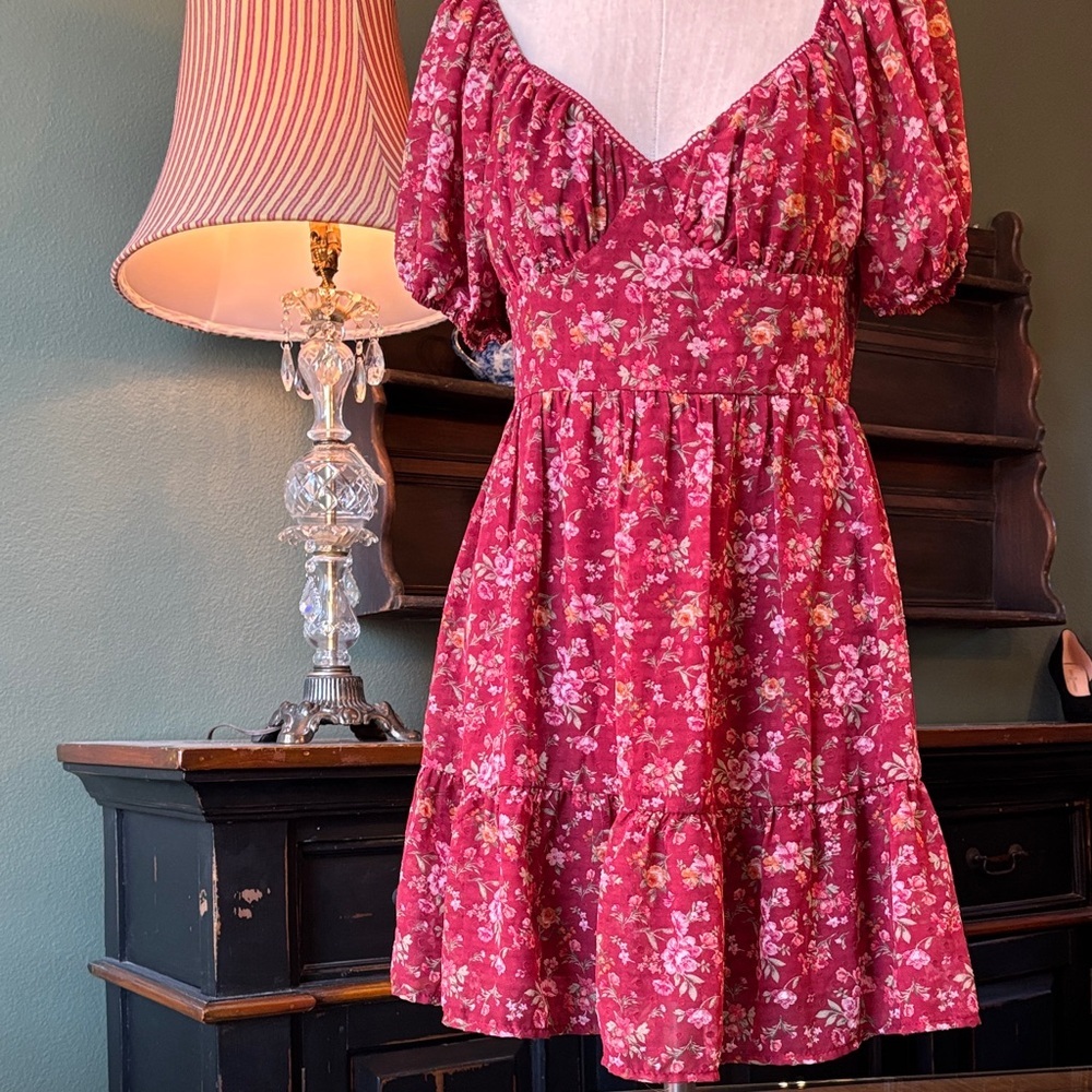 Cottage floral Y2K flowy dress 🤩